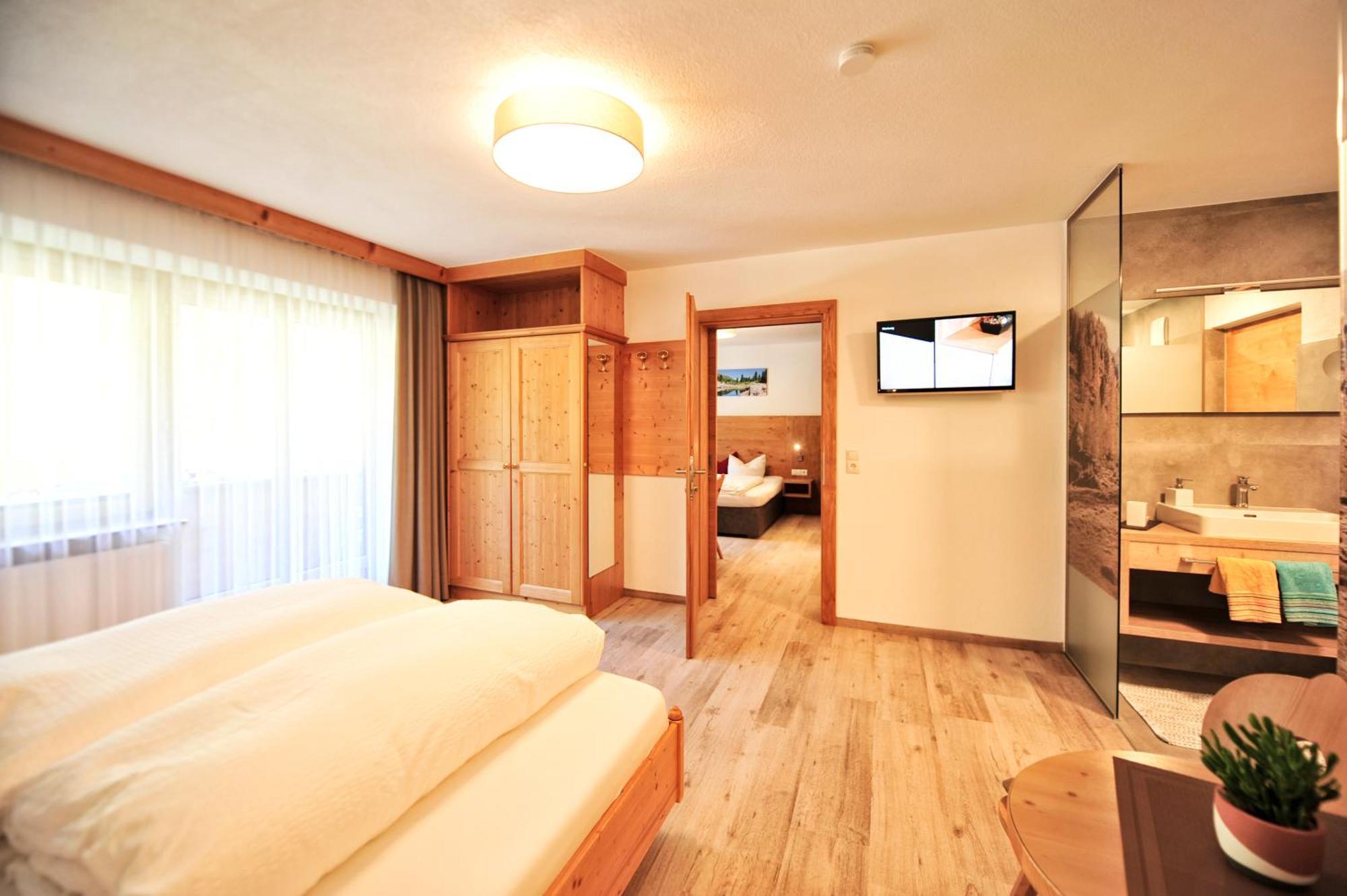 Baeckerei Schranz Bed and Breakfast Sankt Leonhard im Pitztal Buitenkant foto