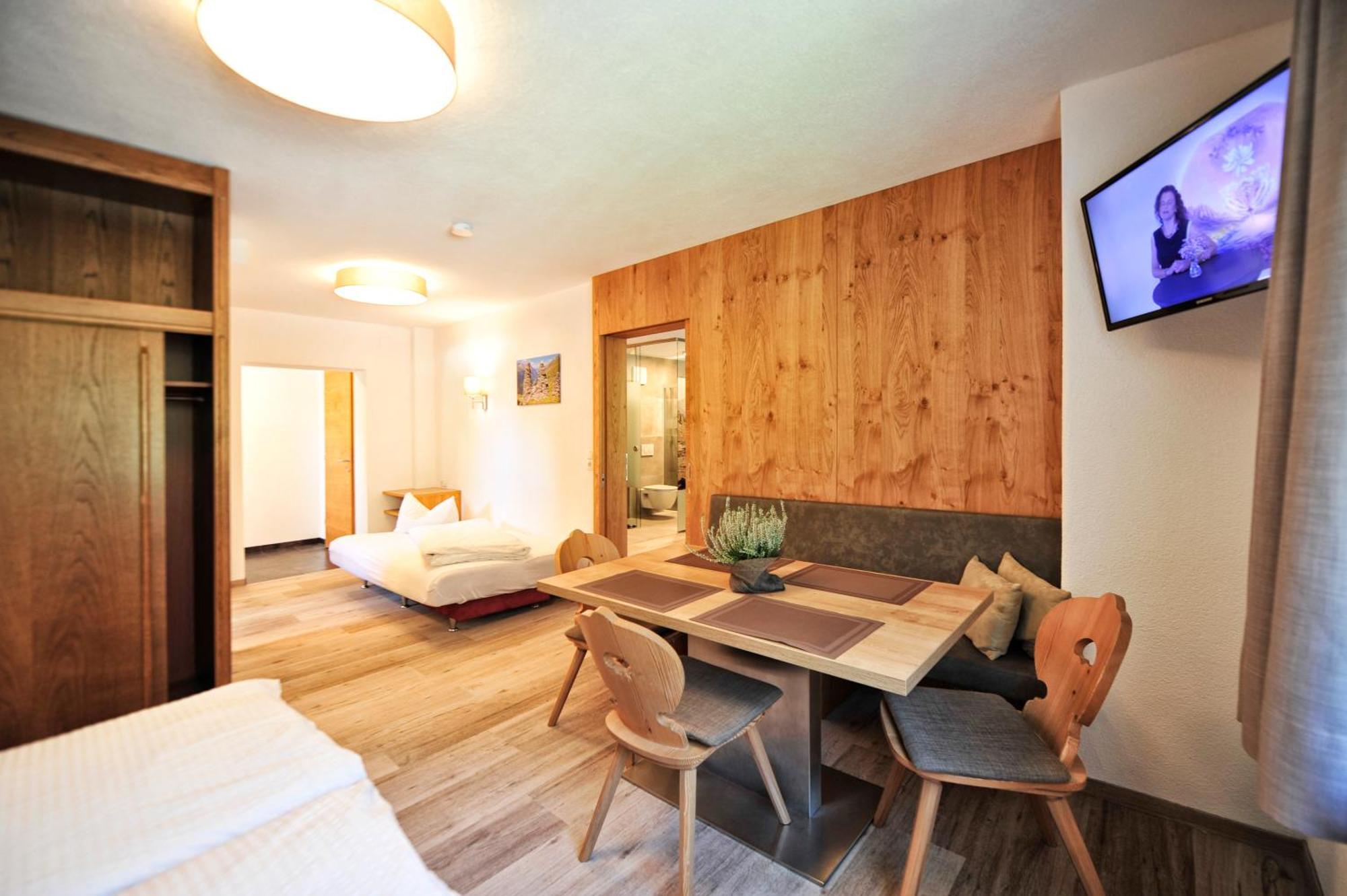 Baeckerei Schranz Bed and Breakfast Sankt Leonhard im Pitztal Buitenkant foto