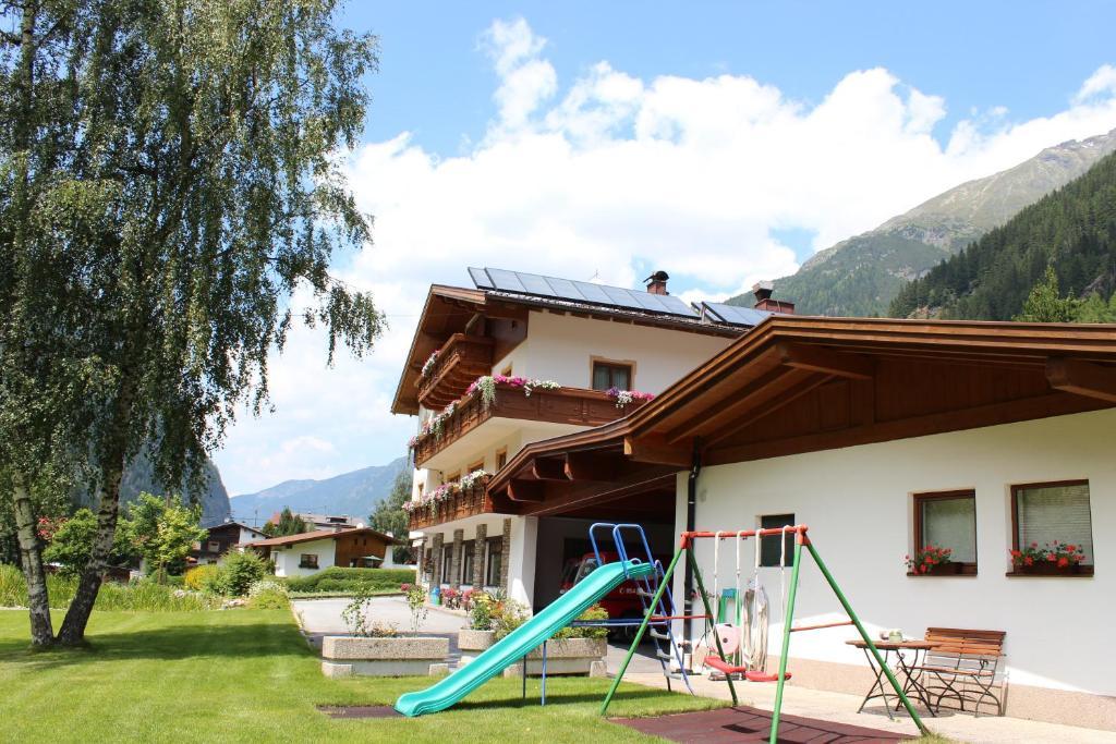 Baeckerei Schranz Bed and Breakfast Sankt Leonhard im Pitztal Buitenkant foto